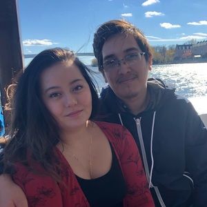 Meet your Posher, Jasmine